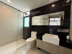 Esparina Residences (D19), Condominium #549923681